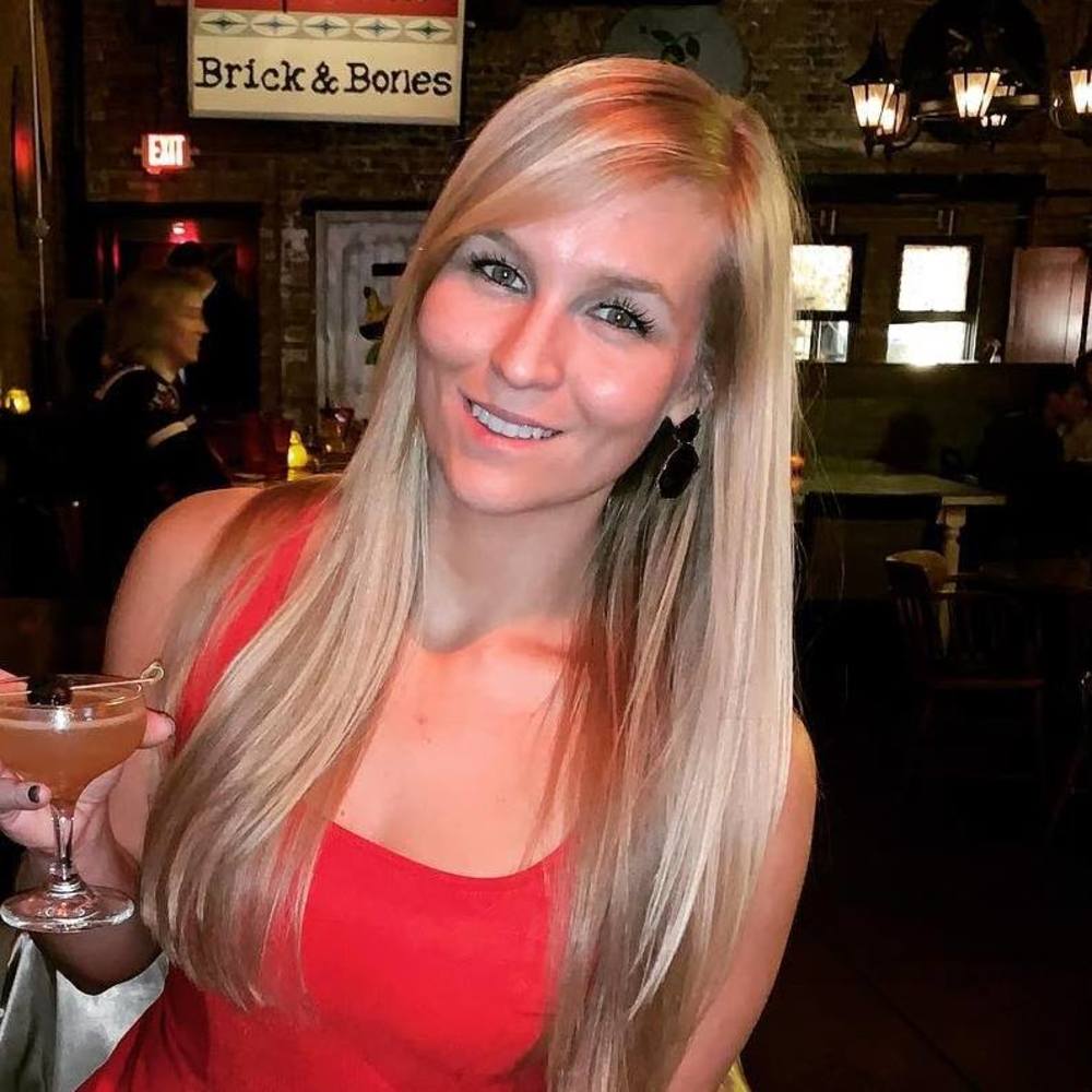 Meet your Posher, Lauren